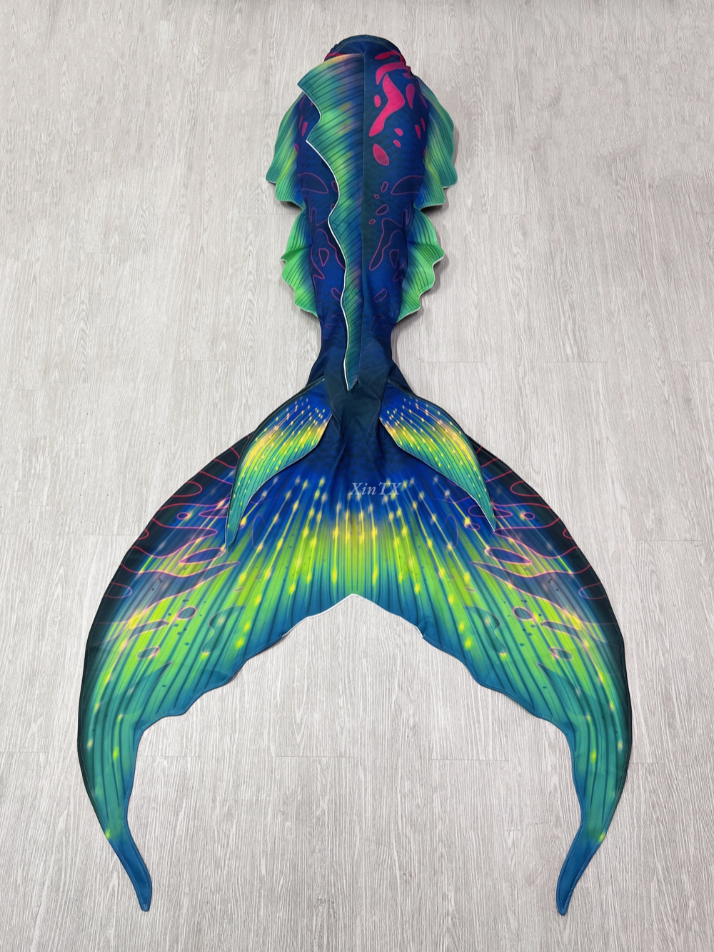 New Adult Mermaid Tail Fish Ta - Aquarium Fish Usa recensione e prezzo